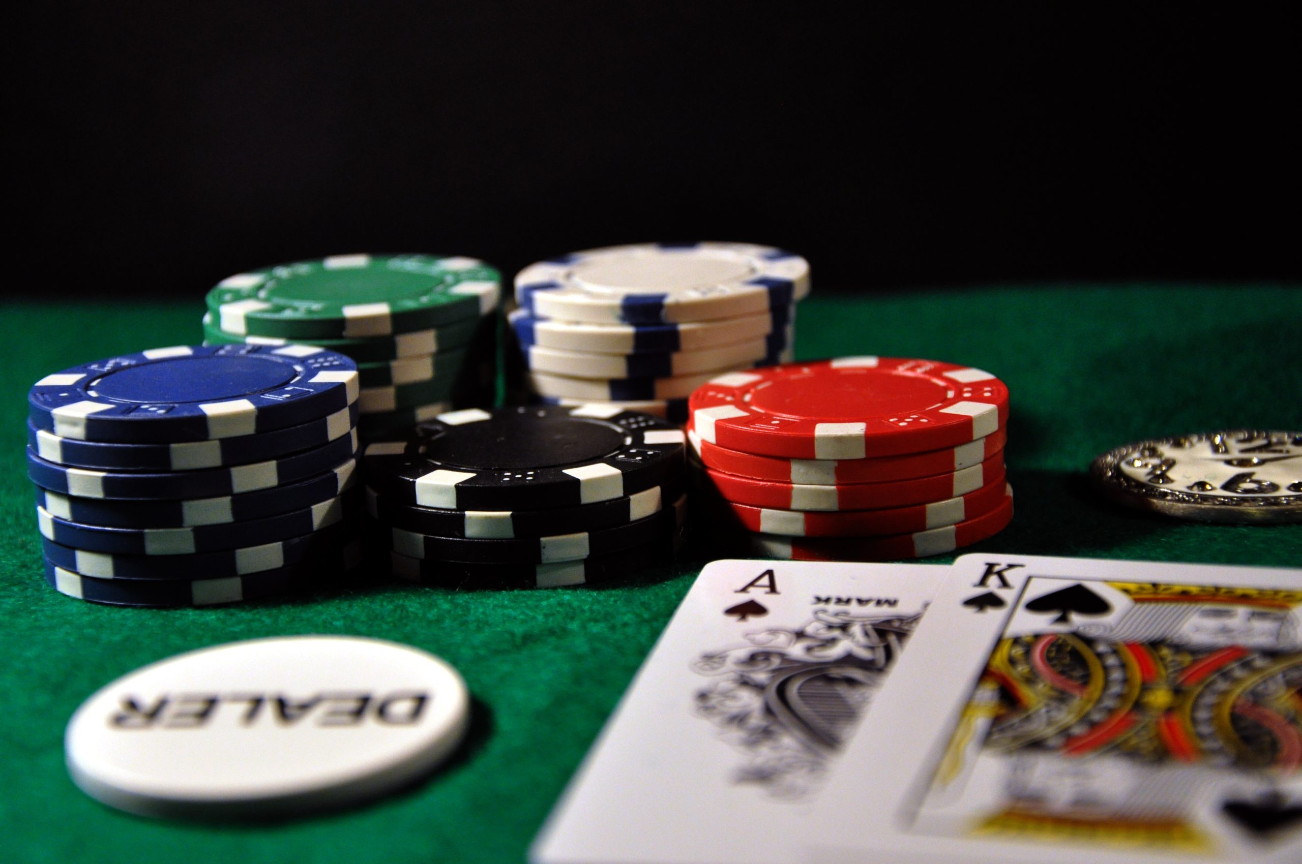 Situs Resmi Judi Poker Putar Ulang Ulasan Untuk Menang